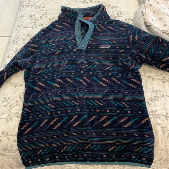 Patagonia Tops - Nearly new